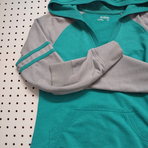 Columbia Knit Hoodie, Size Small - Picture 8 of 8